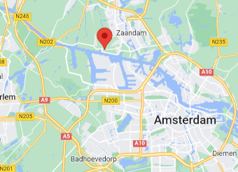 Op de kaart is te zien dat Krijger Zeefdruk in Amsterdam Noord ligt